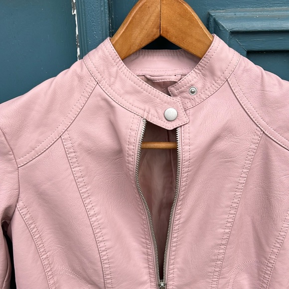 BACCINI pink vegan leather jacket in women’s petite small, excellent condition - Picture 5 of 13